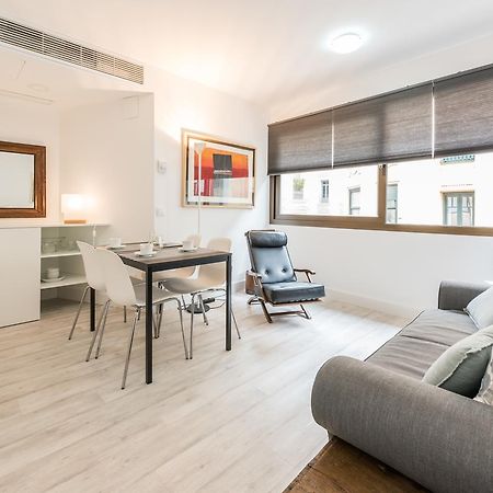 Recoletos Apartment Madrid Bagian luar foto