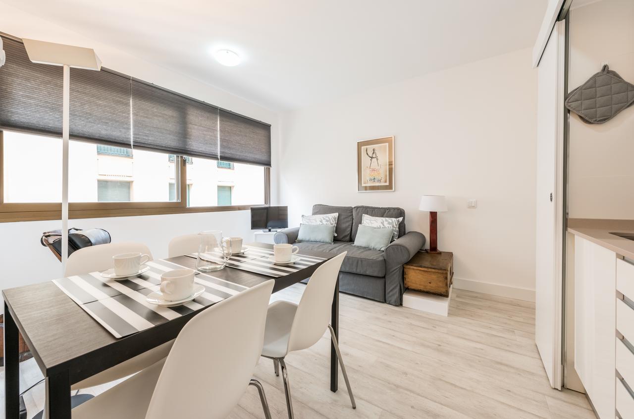 Recoletos Apartment Madrid Bagian luar foto