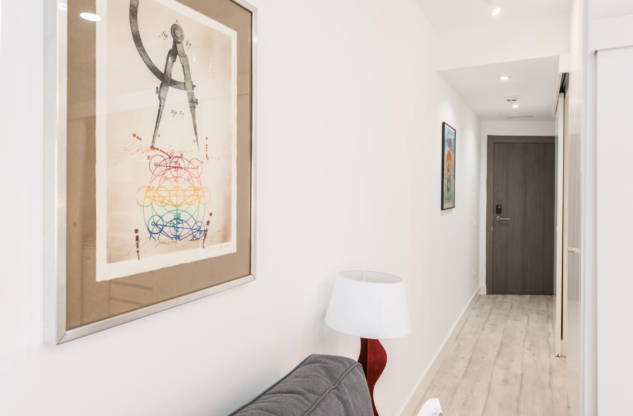 Recoletos Apartment Madrid Bagian luar foto
