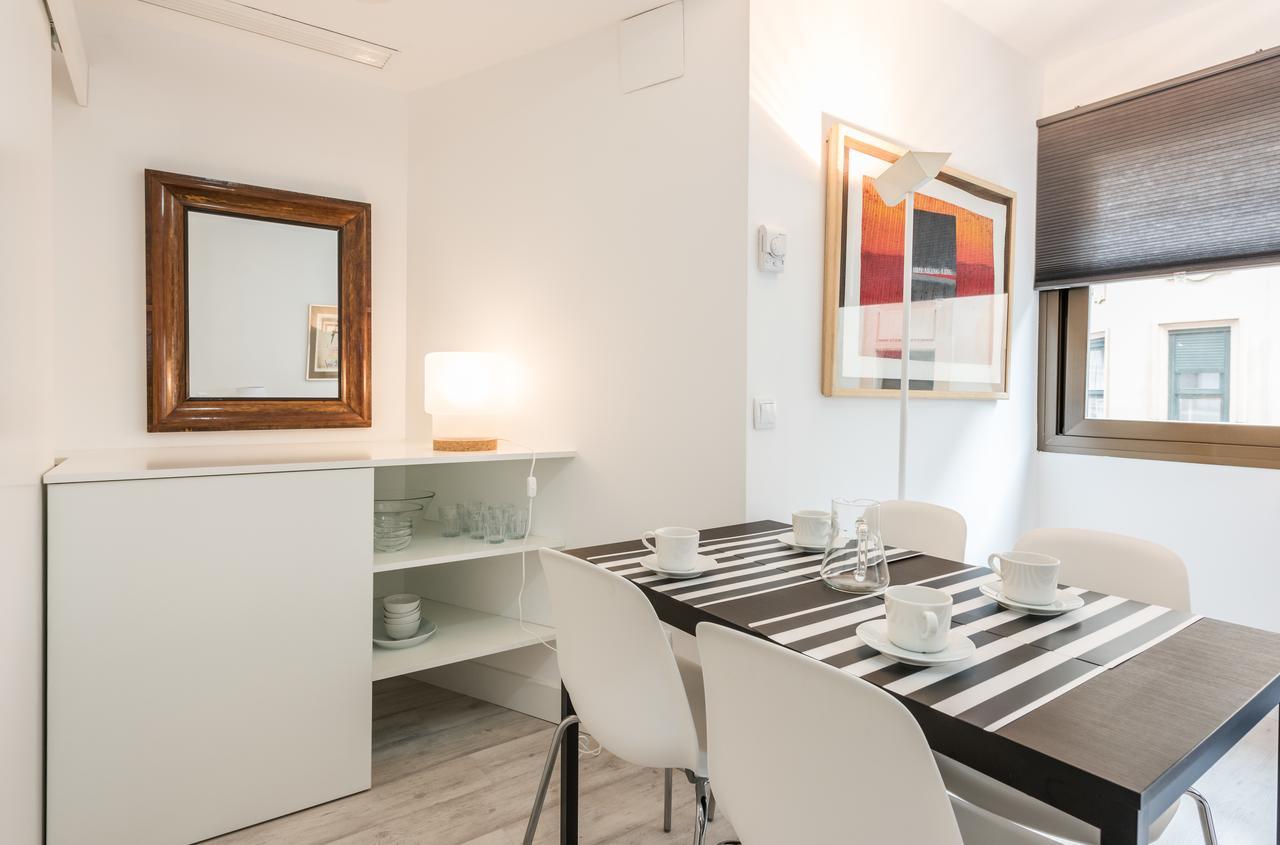 Recoletos Apartment Madrid Bagian luar foto