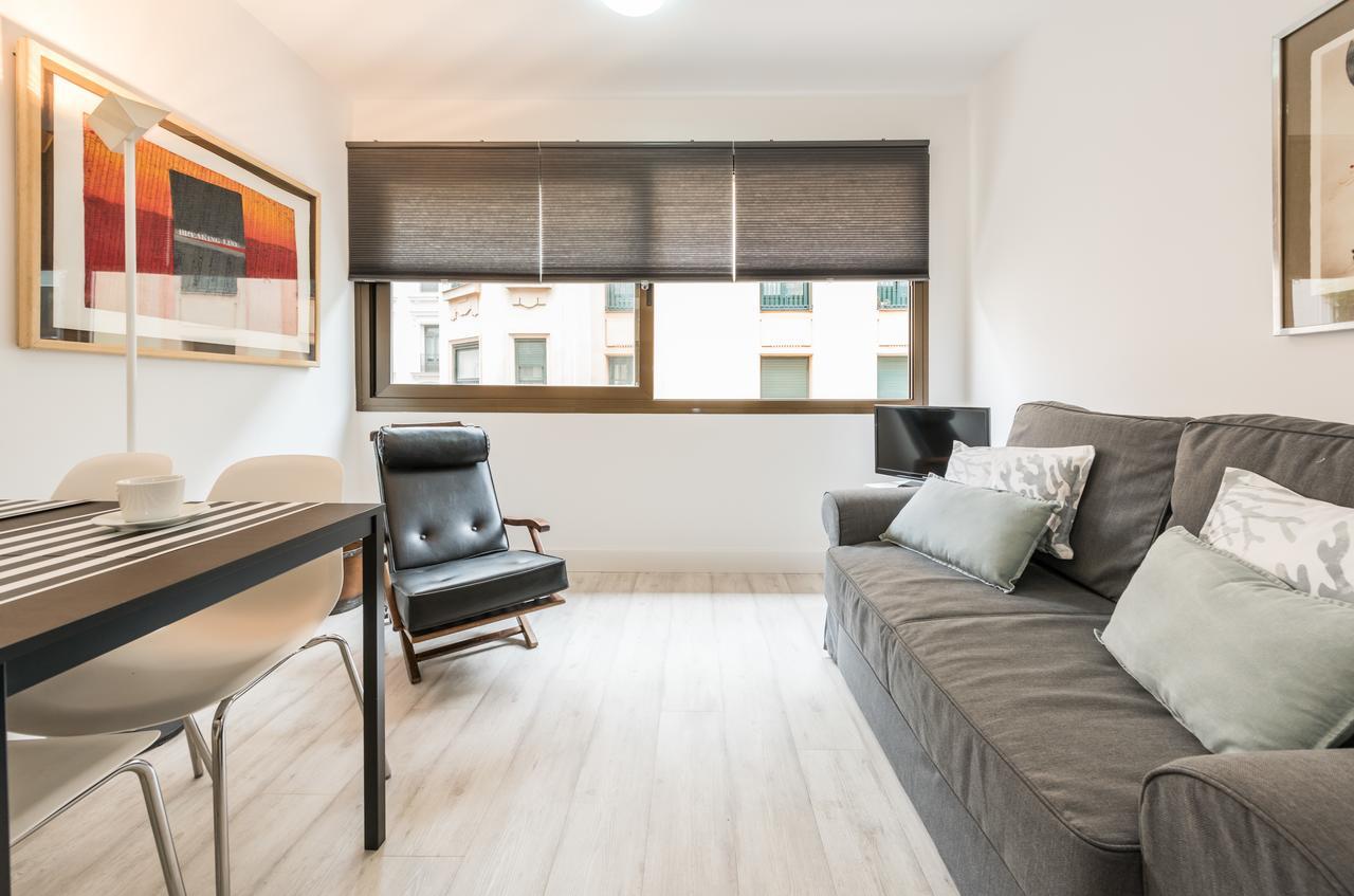 Recoletos Apartment Madrid Bagian luar foto