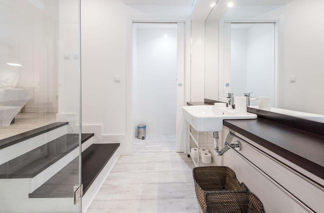 Recoletos Apartment Madrid Bagian luar foto