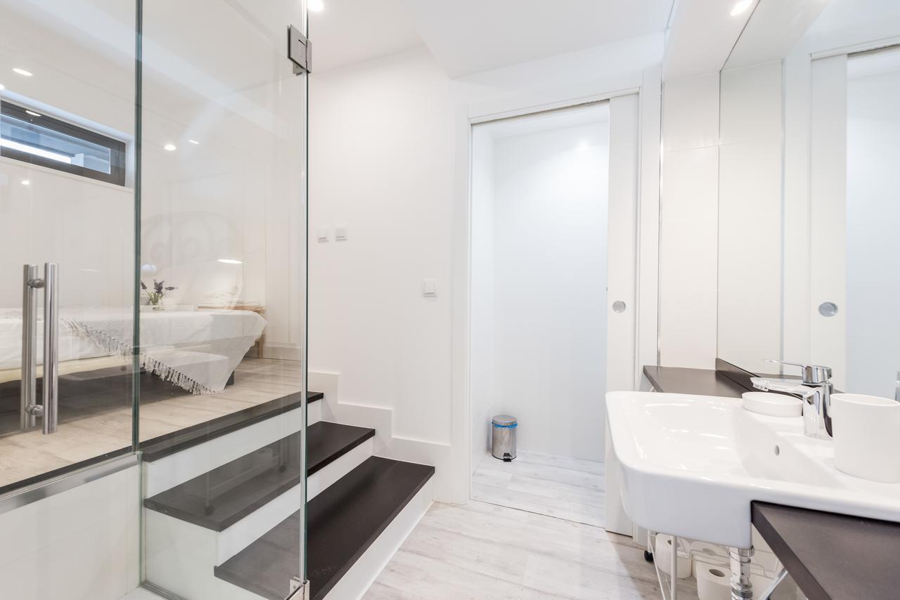 Recoletos Apartment Madrid Bagian luar foto