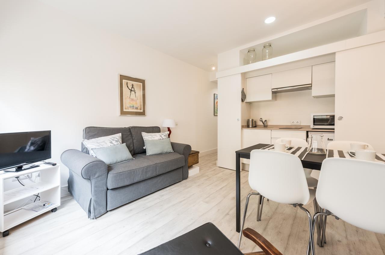 Recoletos Apartment Madrid Bagian luar foto