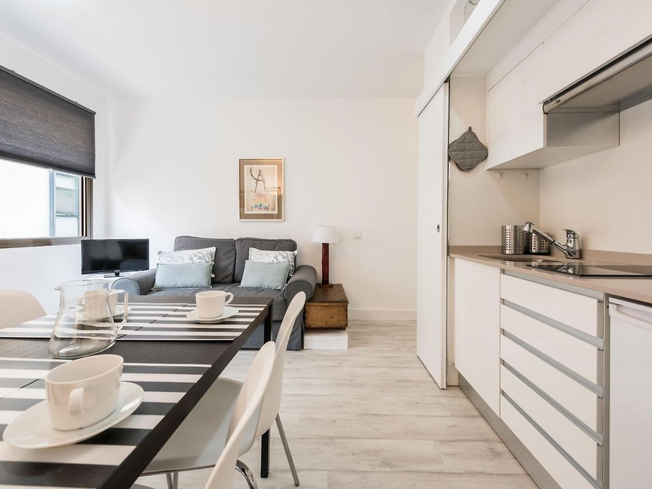 Recoletos Apartment Madrid Bagian luar foto